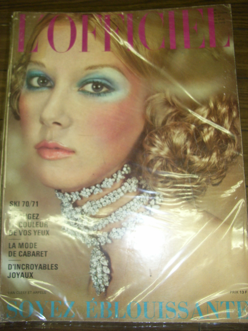 ファッション誌 L'OFFICIEL (ロフィシェル) 入荷！！(1960年代・1970